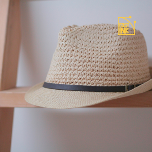 Sombreros y accesorios